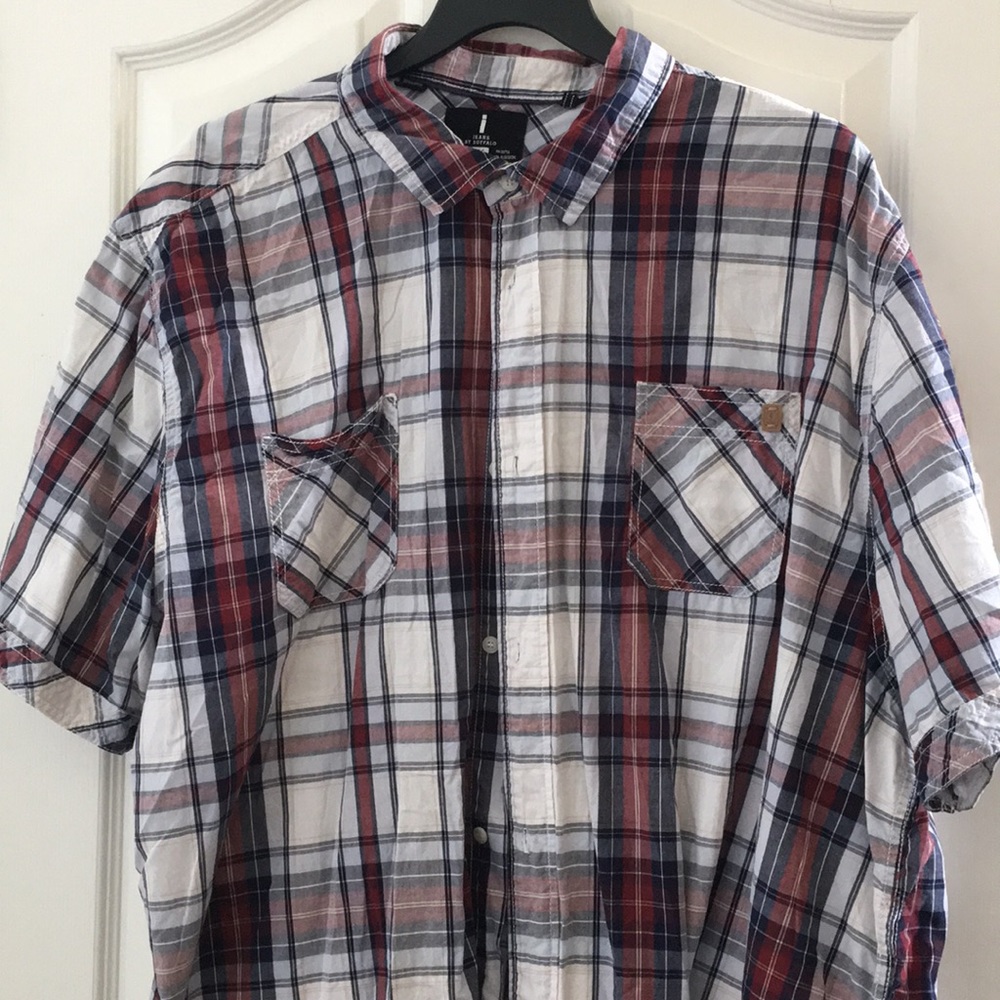 FINAL MARKDOWN Men’s jeans by buffalo short sleeve shirt 3xl